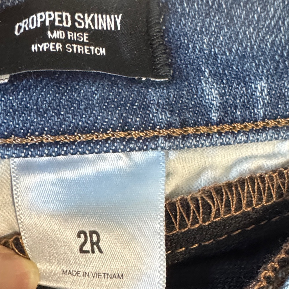Express Cropped Skinny Mid Rise Jeans - Picture 6 of 13